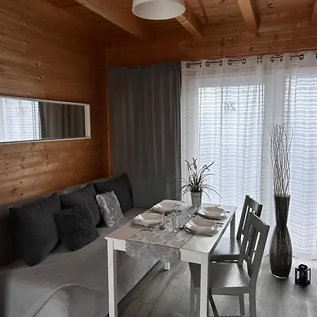 Eden Domki, I Jastrzębia Góra