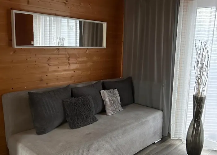 Eden Domki, I Jastrzębia Góra