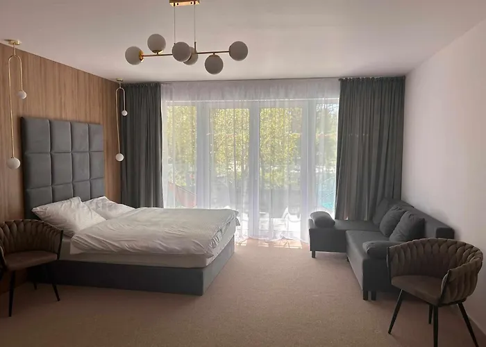 Eden Domki, I Jastrzębia Góra